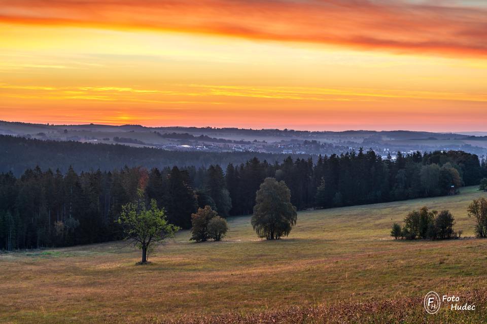 Barevné nebe nad Novým Městem