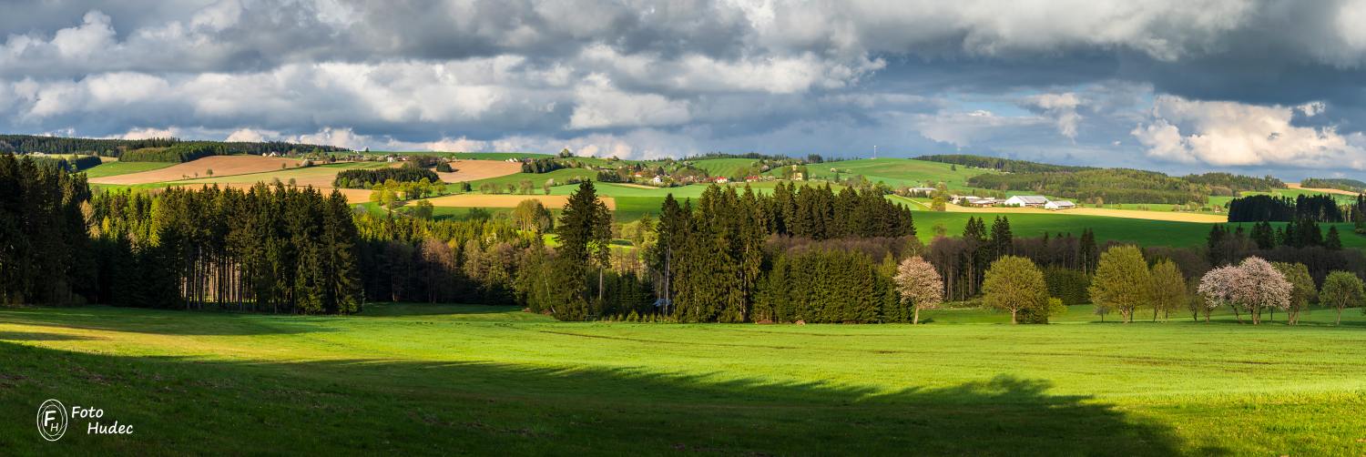 Jarní panorama Lísku 2