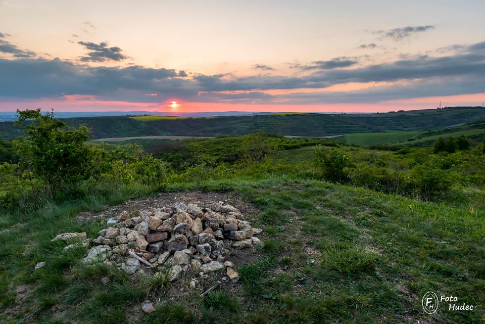 Jaro na Kamenném vrchu u Kurdějova 6