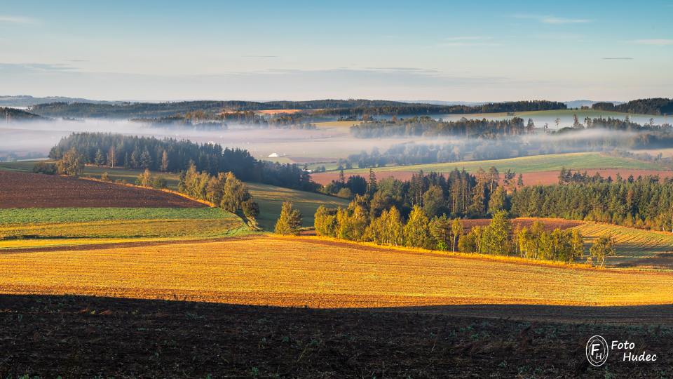 Podzimní krajina u Divišova